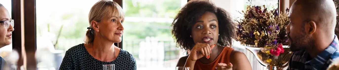 family at thanksgiving table